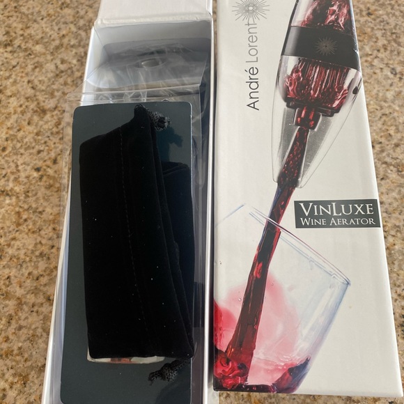 NEW VinLuxe Wine Aerator - Picture 3 of 6